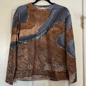 Longsleeve Crew Neck Fashion Top Size M